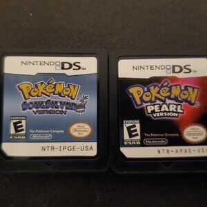 Pokemon SoulSilver and Pearl Video Game Nintendo DS